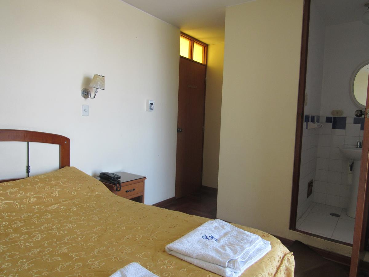 Hostal Siglo 21 Tacna Zewnętrze zdjęcie