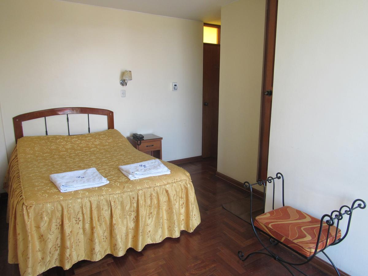 Hostal Siglo 21 Tacna Zewnętrze zdjęcie